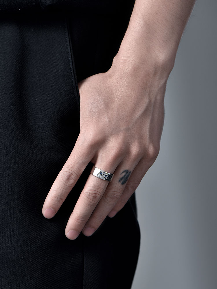 Sterling Silver Blue-Eyed Cat Open Ring