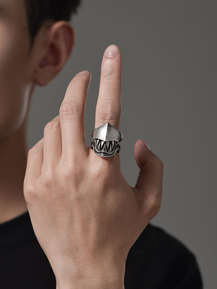 S925 Silver Predator Helmet Fang Ring