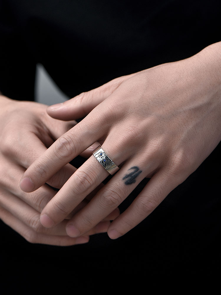 Sterling Silver Blue-Eyed Cat Open Ring