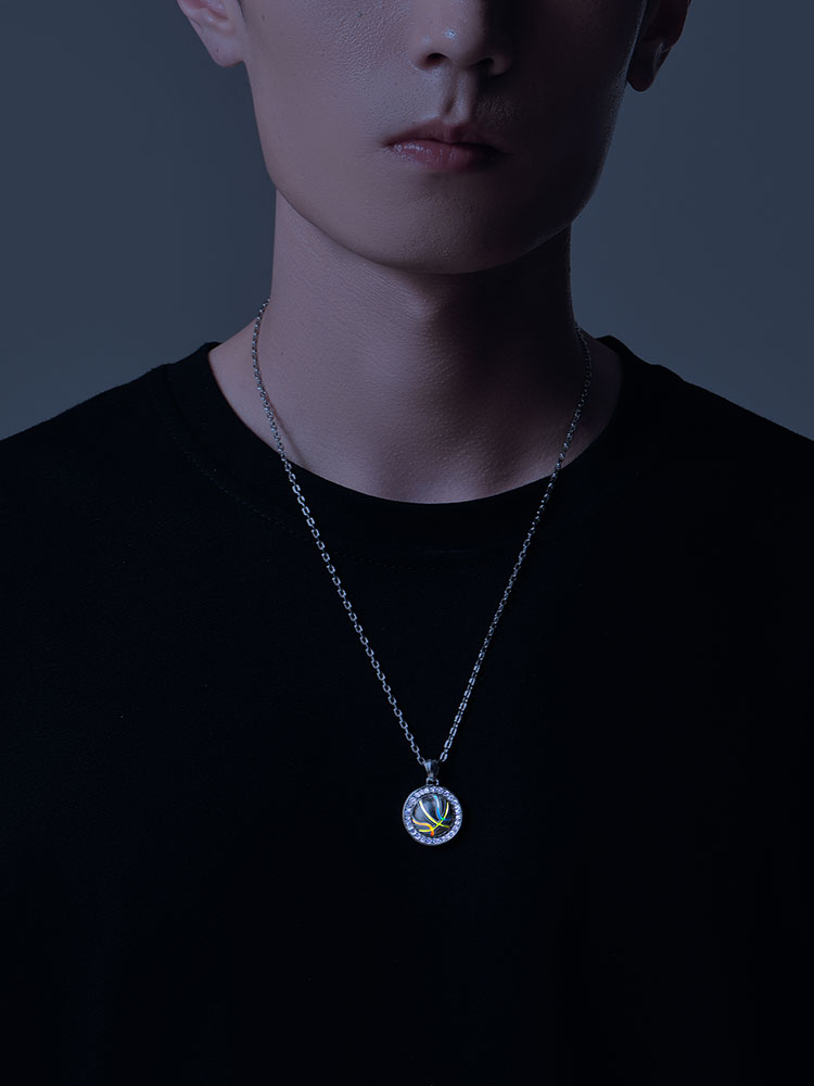 S925 Silver Glow-in-the-Dark Kobe 24 Basketball Spinning Diamond Pendant Necklace