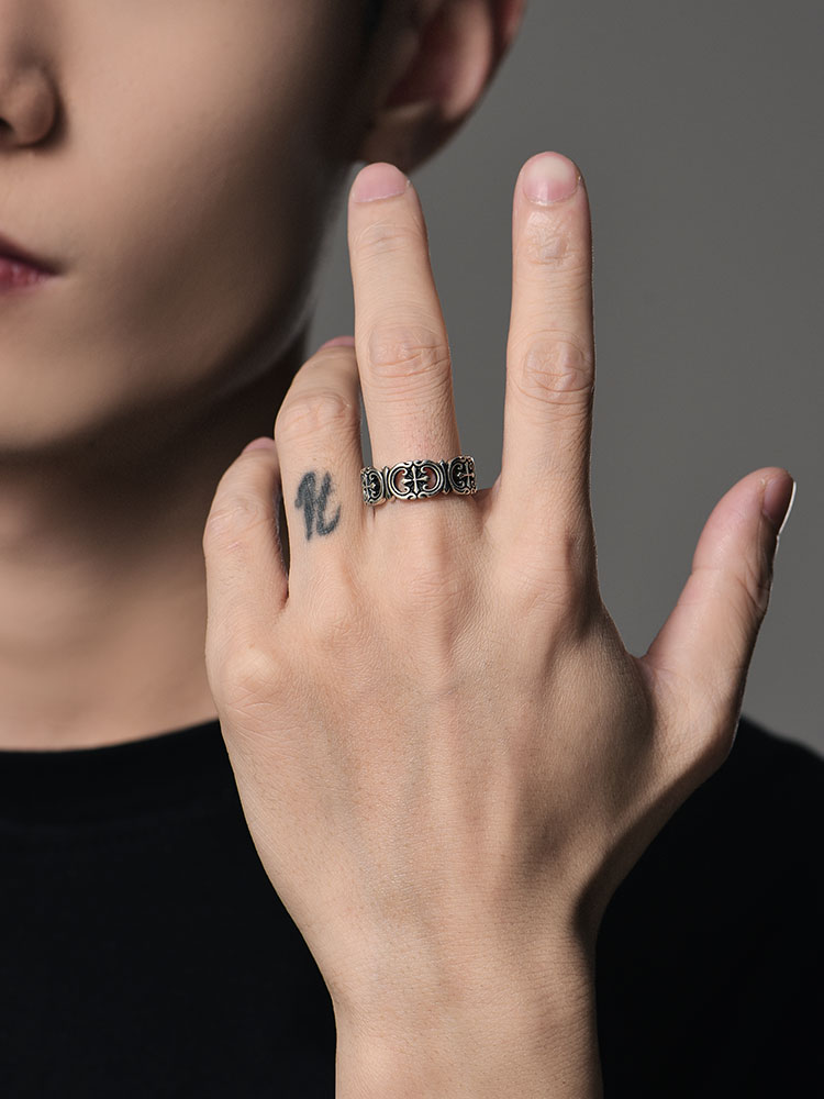 S925 Silver Vintage Cross Motif Ring