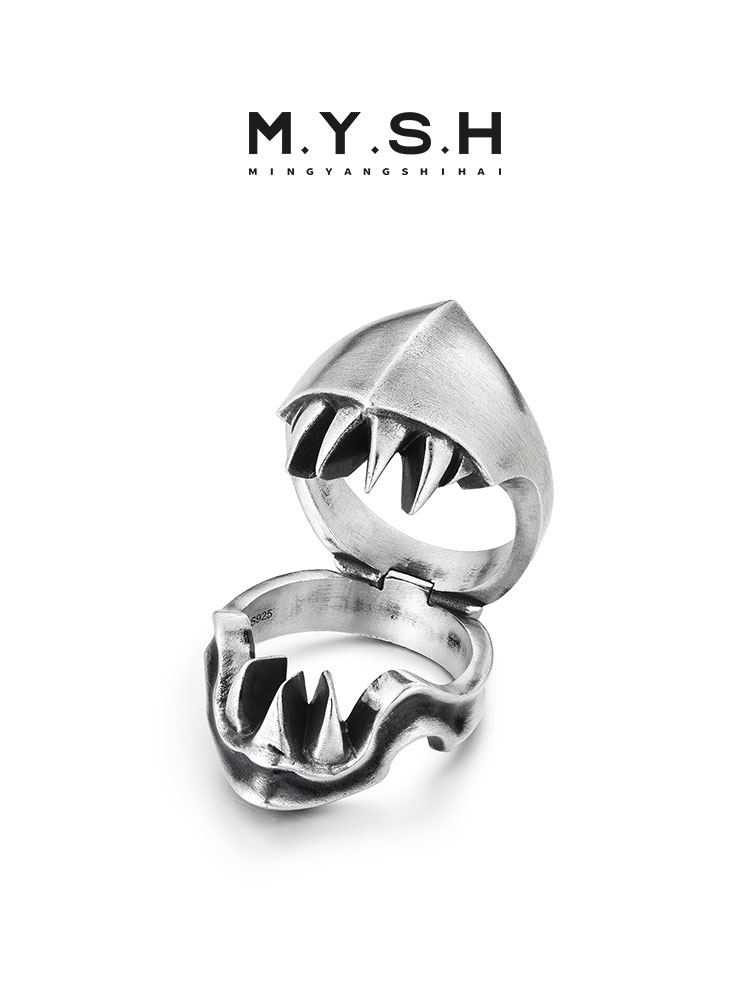 S925 Silver Predator Helmet Fang Ring