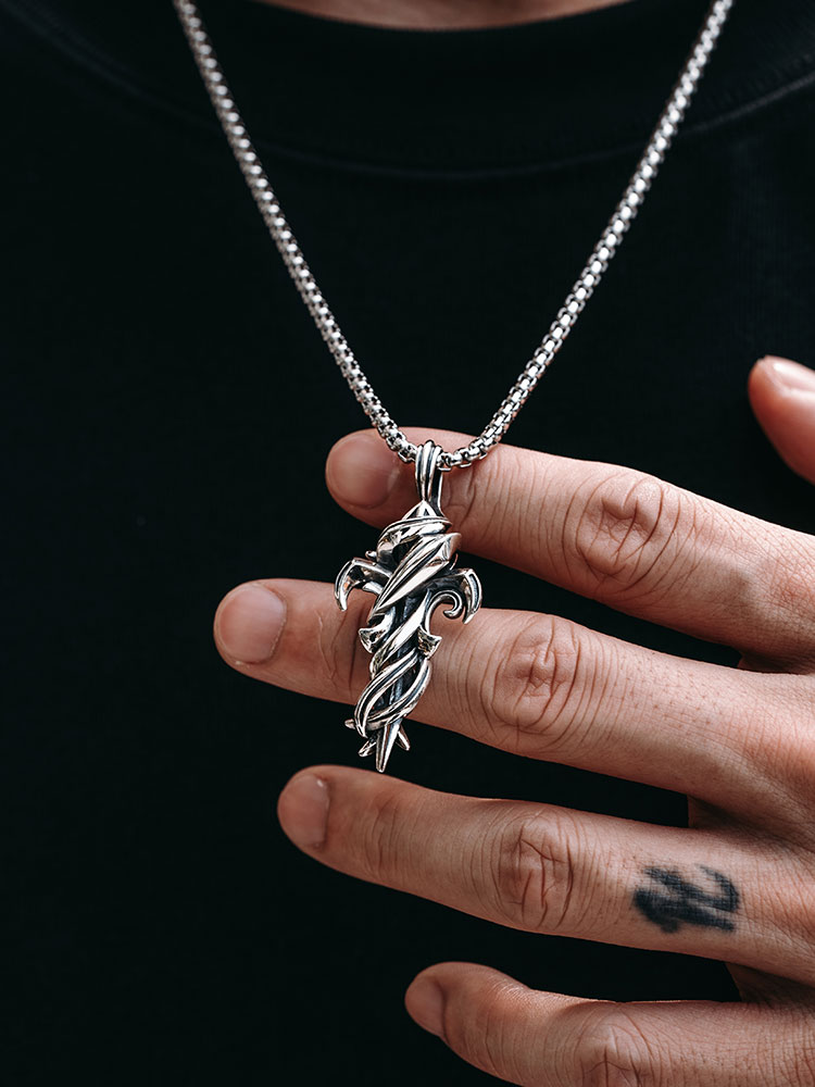 S925 Silver Ivy Entwined Cross Pendant Necklace