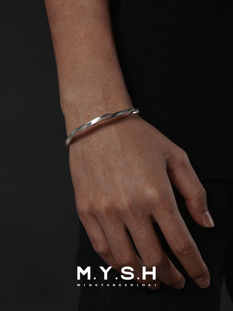 Sterling Silver Möbius Twist Open Cuff Bracelet
