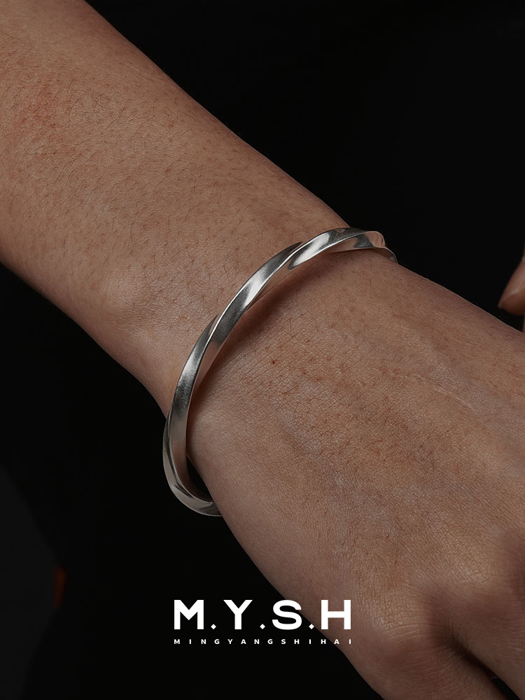 Sterling Silver Möbius Twist Open Cuff Bracelet