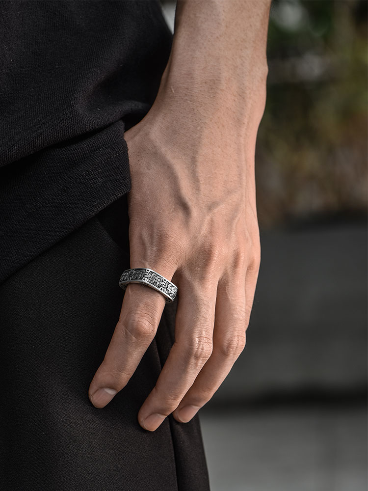 Sterling Silver Pangu Knot Square-Dome Ring