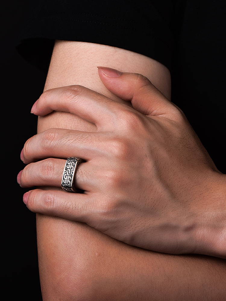 Sterling Silver Pangu Knot Square-Dome Ring