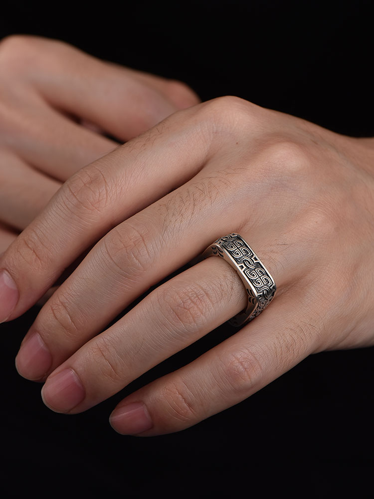 Sterling Silver Pangu Knot Square-Dome Ring