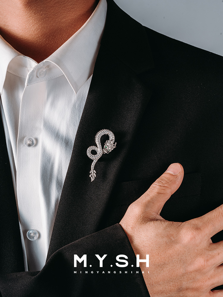 S925 Silver Full Pave Emerald-Eyed White Dragon Lapel Pin