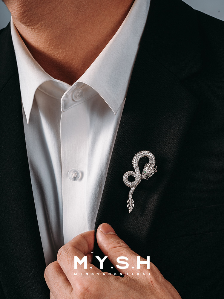 S925 Silver Full Pave Emerald-Eyed White Dragon Lapel Pin