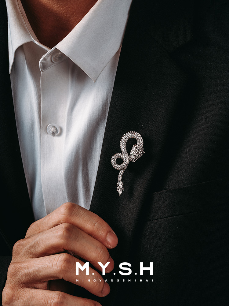 S925 Silver Full Pave Emerald-Eyed White Dragon Lapel Pin