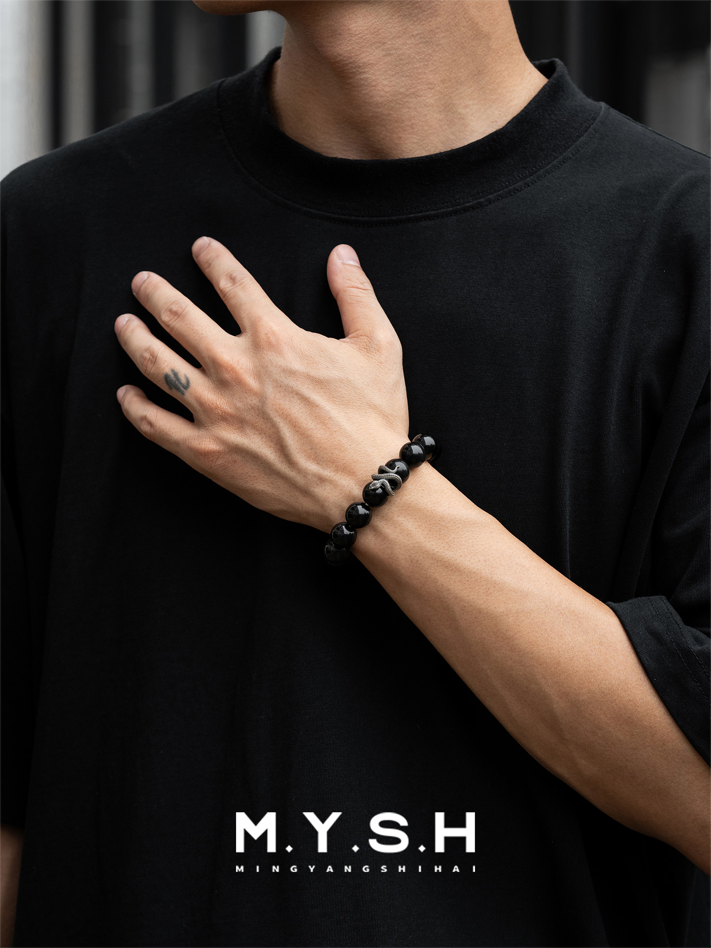 Black Onyx Snake Beaded Bracelet