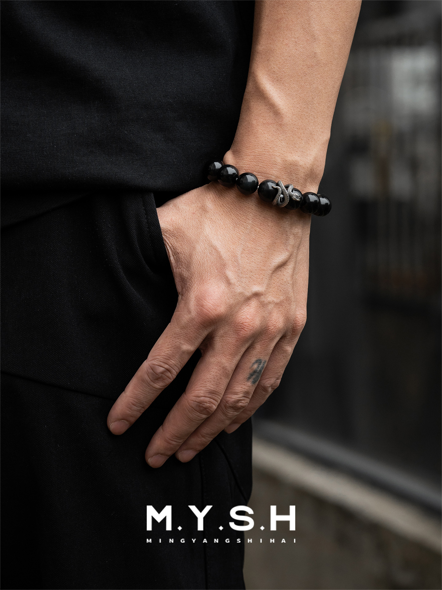 Black Onyx Snake Beaded Bracelet