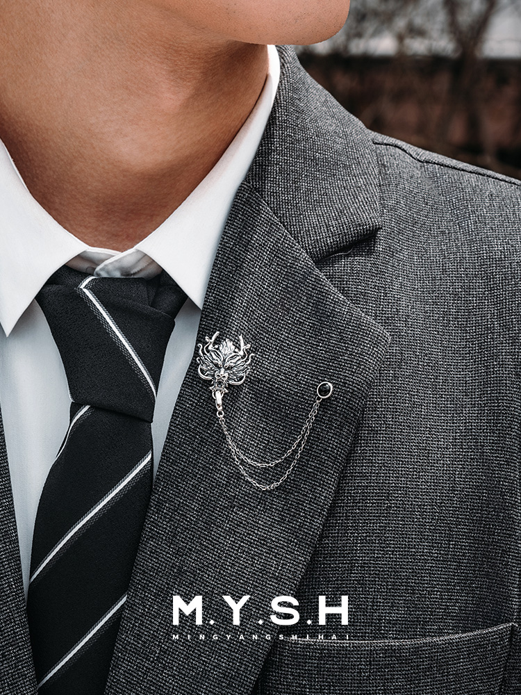 S925 Silver 3D Dragon Head Lapel Pin