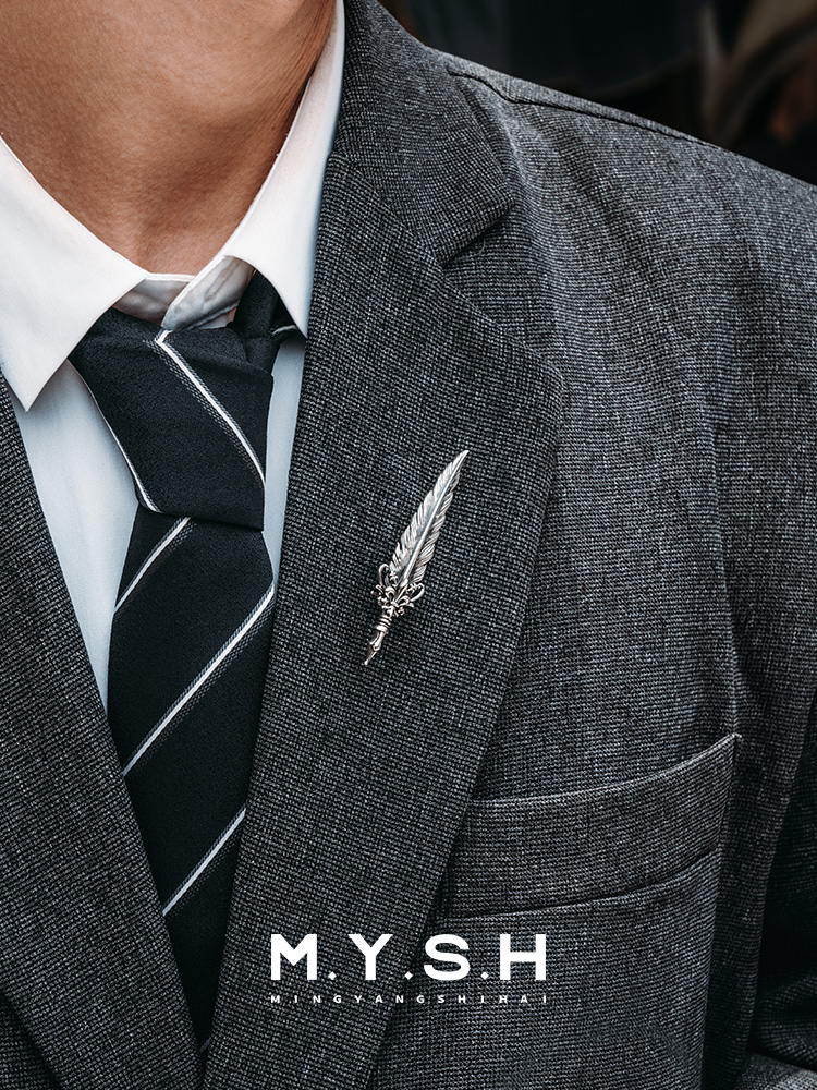 S925 Silver 3D Feather Quill Lapel Pin