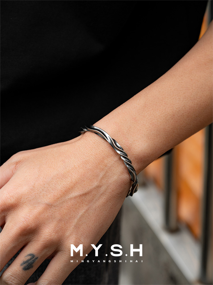 Men’s Mobius Twist 925 Sterling Silver Cuff Bracelet