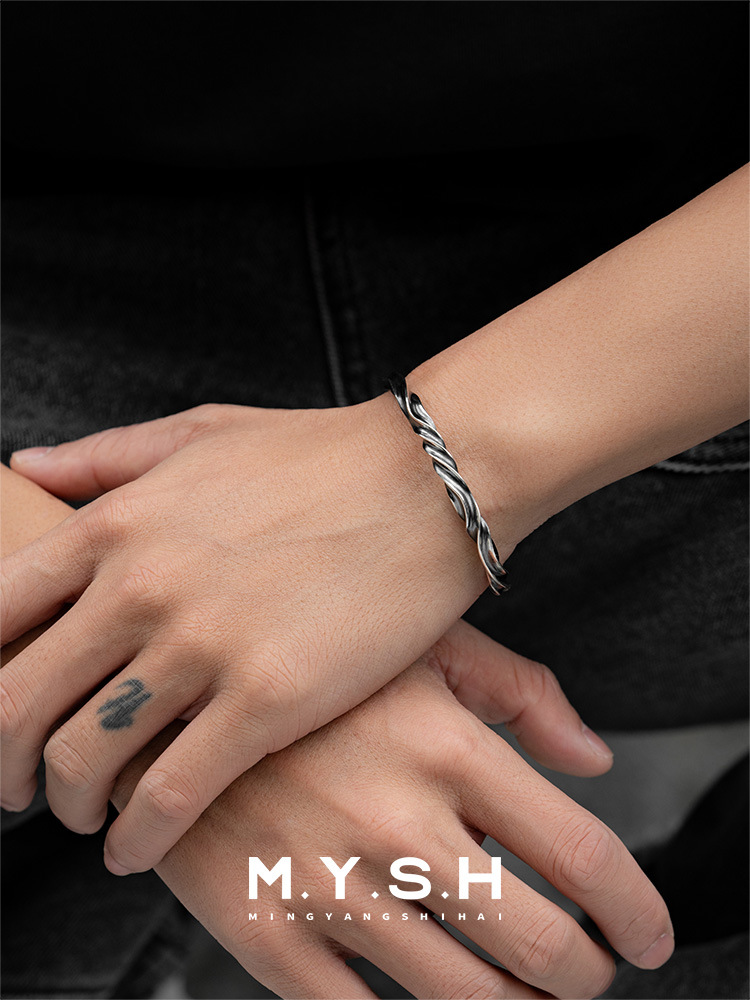 Men’s Mobius Twist 925 Sterling Silver Cuff Bracelet