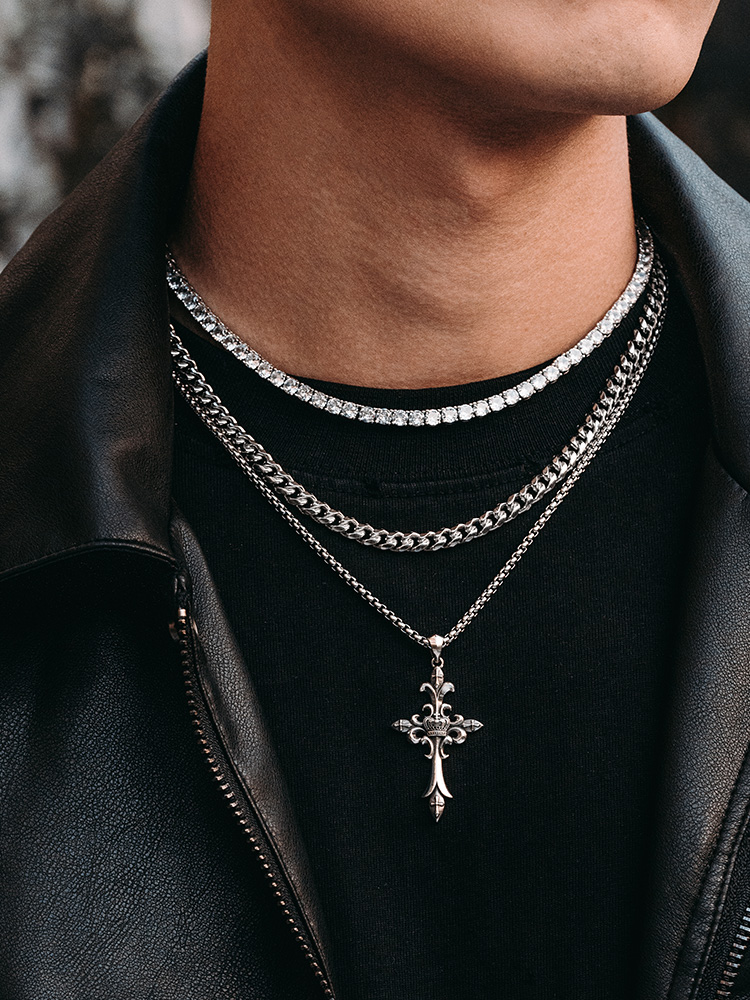 S925 Silver Crowned Cross Pendant Necklace
