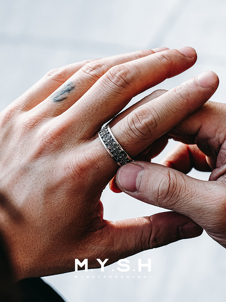 S925 Silver Fleur-de-Lis Wide Band Ring