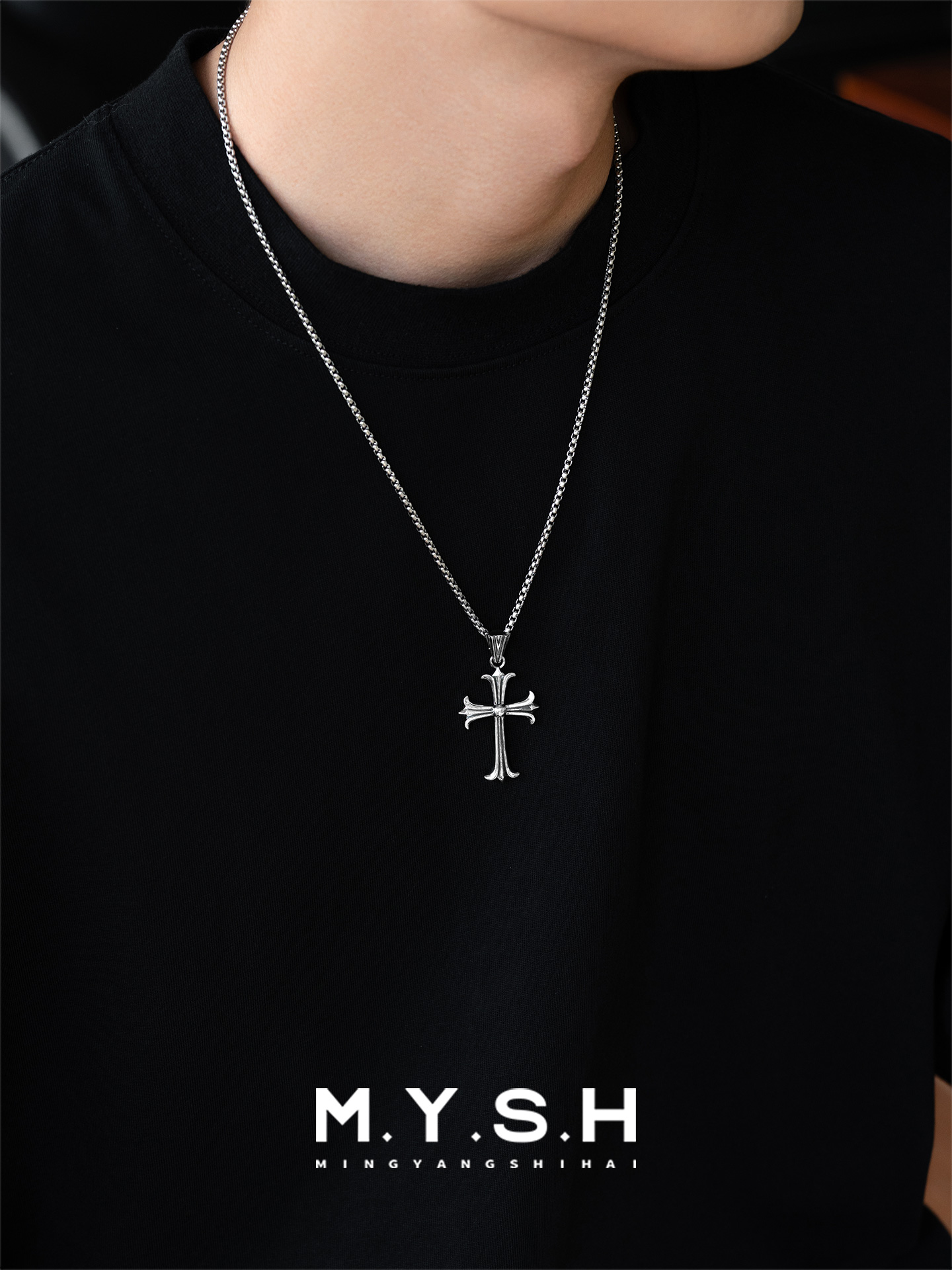 S925 Silver Fleur-de-Lis Gothic Cross Pendant Necklace