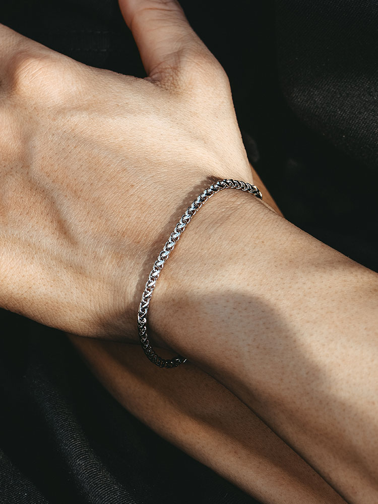 Rugged Silver Braided Chain Bracelet