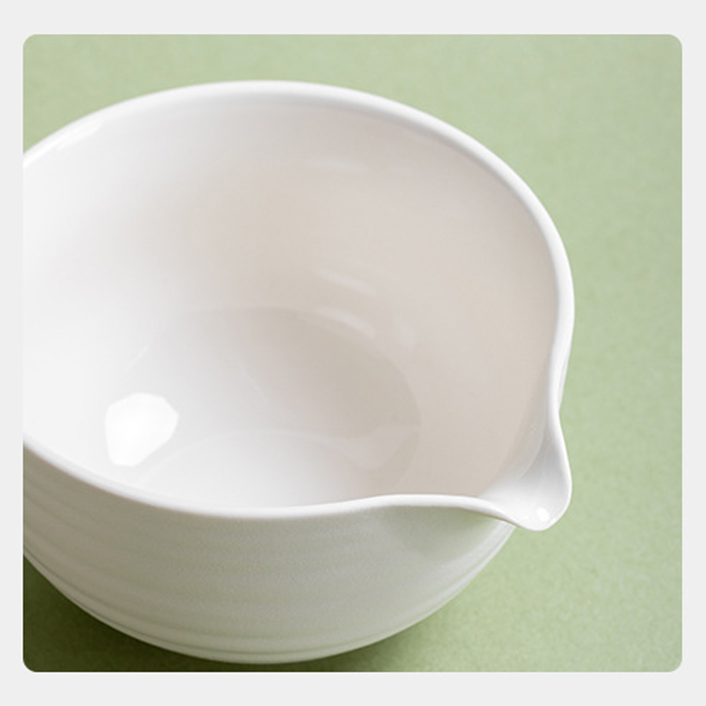7-Piece Ceramic Matcha Tea Set-white
