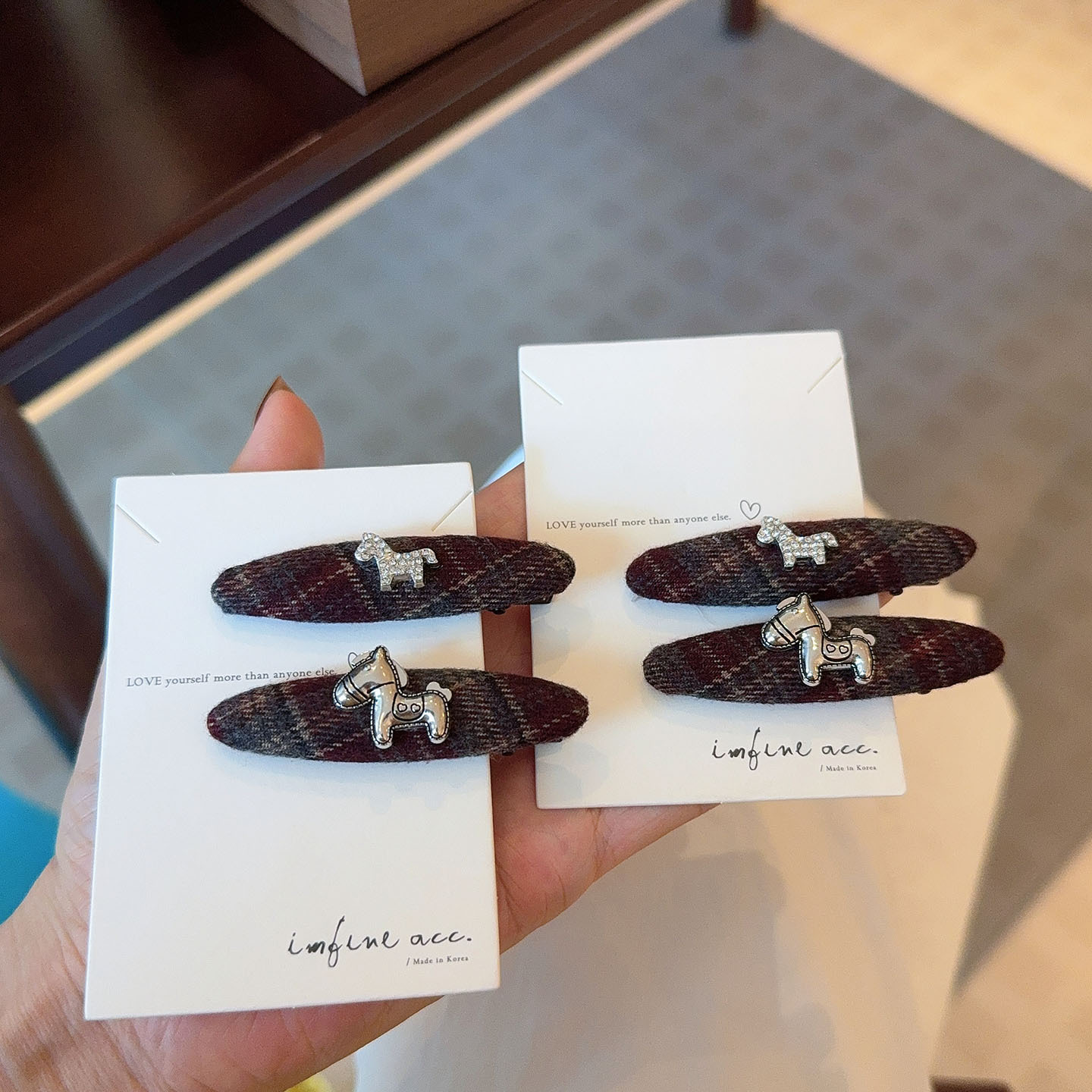 R-Vintage Plaid Hair Clips Set - Wool Fabric Barrettes with Silver Horse Charm Accents