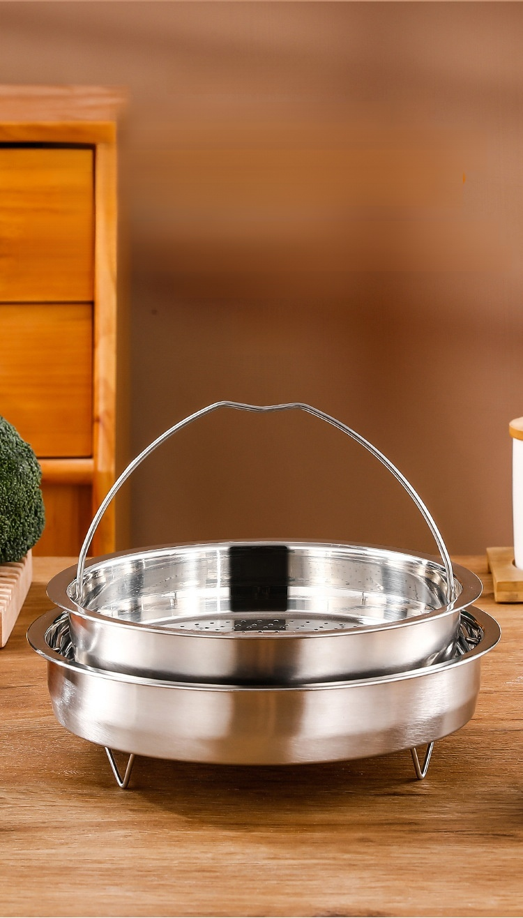 Food-safe stainless steel tray for vegetables and dumplings
