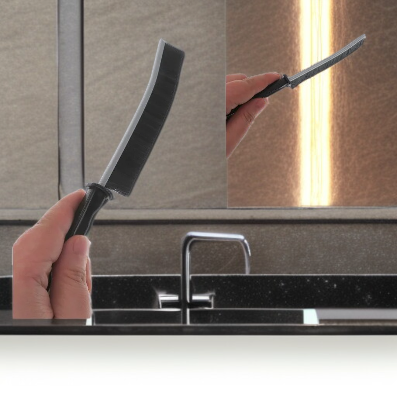 Detail view of cleaning brush for hard-to-reach areas