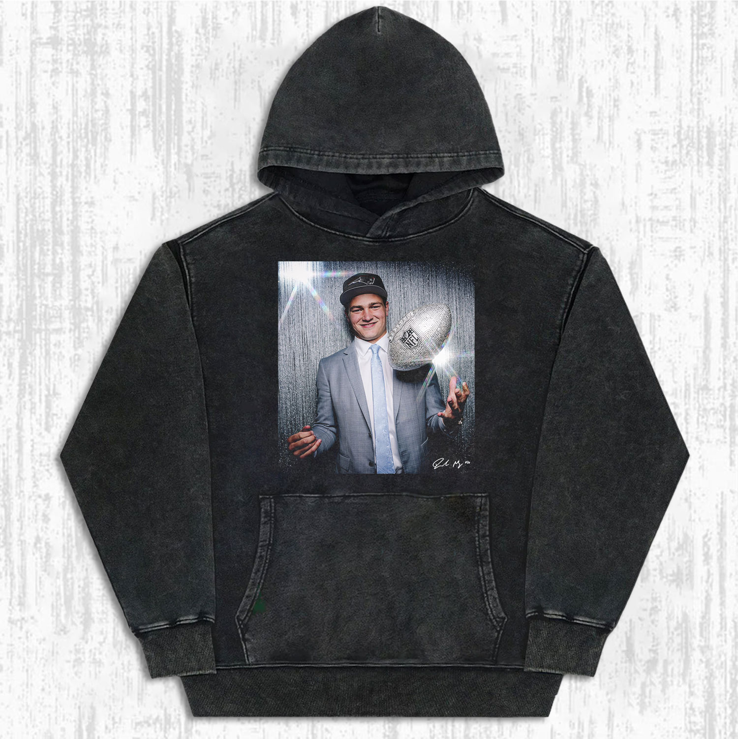 Drake Maye Tee/Sweatshirt/Hoodie