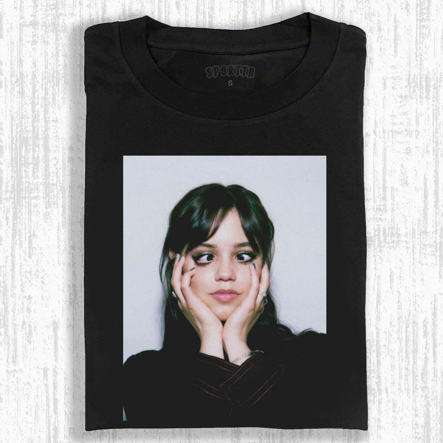 WEDNESDAY S2 ADDAMS THEMED T-SHIRT-LASPORTN