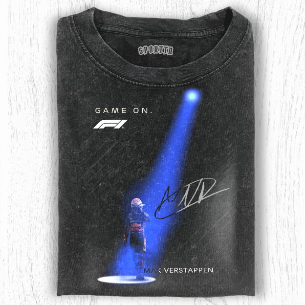 MAX VERSTAPPEN & GAME ON TEE-LASPORTN