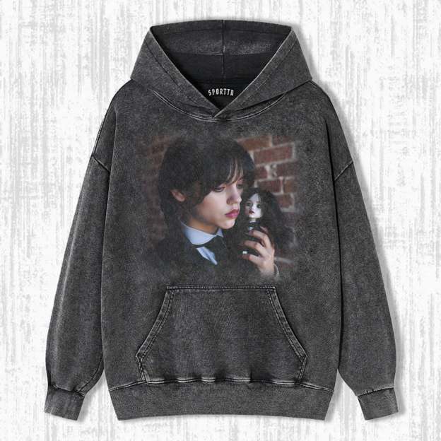 WEDNESDAY S2 ADDAMS THEMED T-SHIRT-LASPORTN