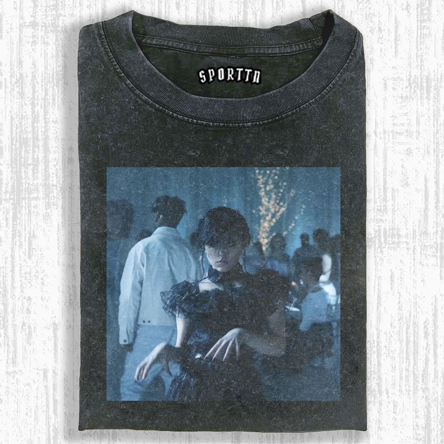 WEDNESDAY S2 ADDAMS THEMED T-SHIRT-LASPORTN