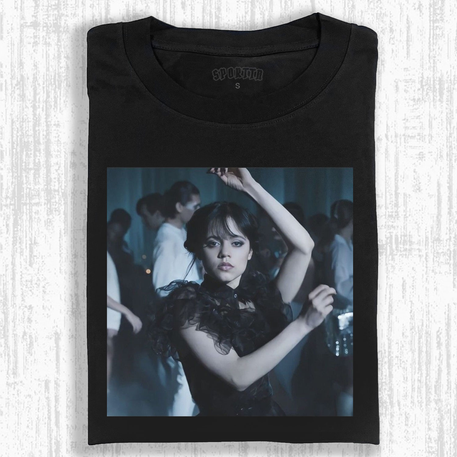 WEDNESDAY S2 ADDAMS THEMED T-SHIRT-LASPORTN