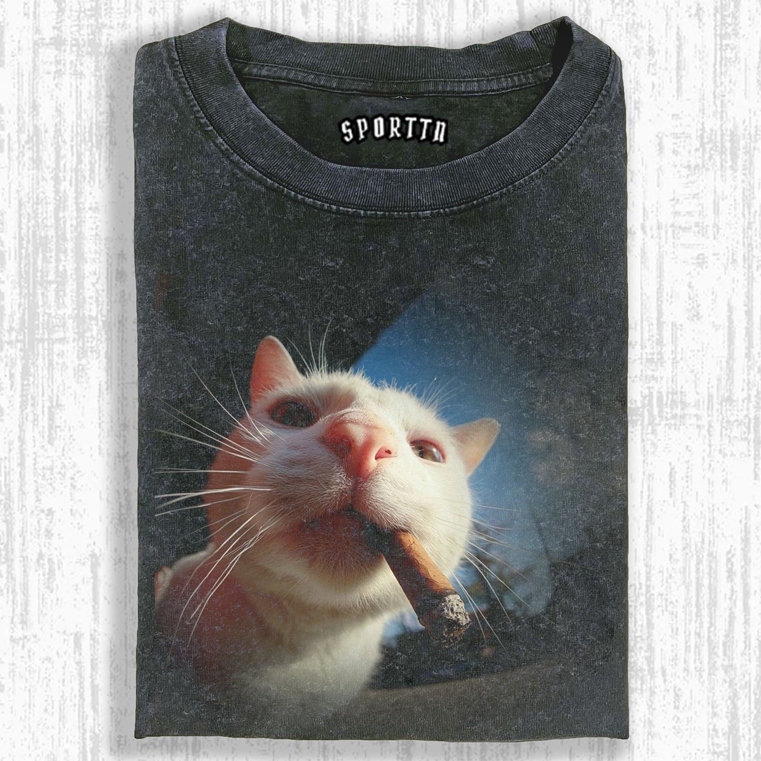 THE COOL CAT'S UNRULY MOMENT STYLISH V2 T-SHIRT-LASPORTN