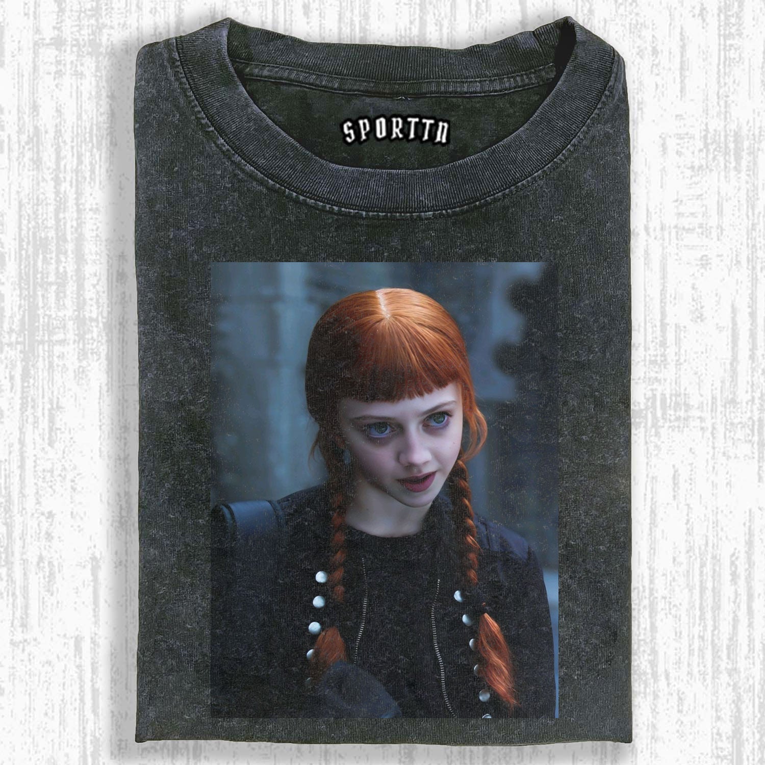 AGNES DEMILLE WEDNESDAY S2 THEMED T-SHIRT-LASPORTN