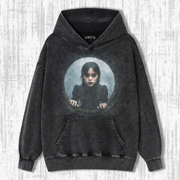 WEDNESDAY S2 ADDAMS THEMED T-SHIRT-LASPORTN