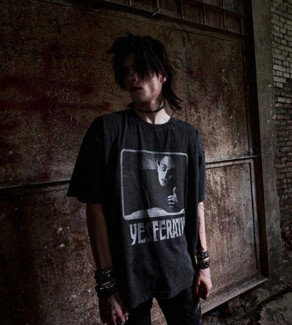 Parry This You Filthy Casual Washed T-shirt-LASPORTN