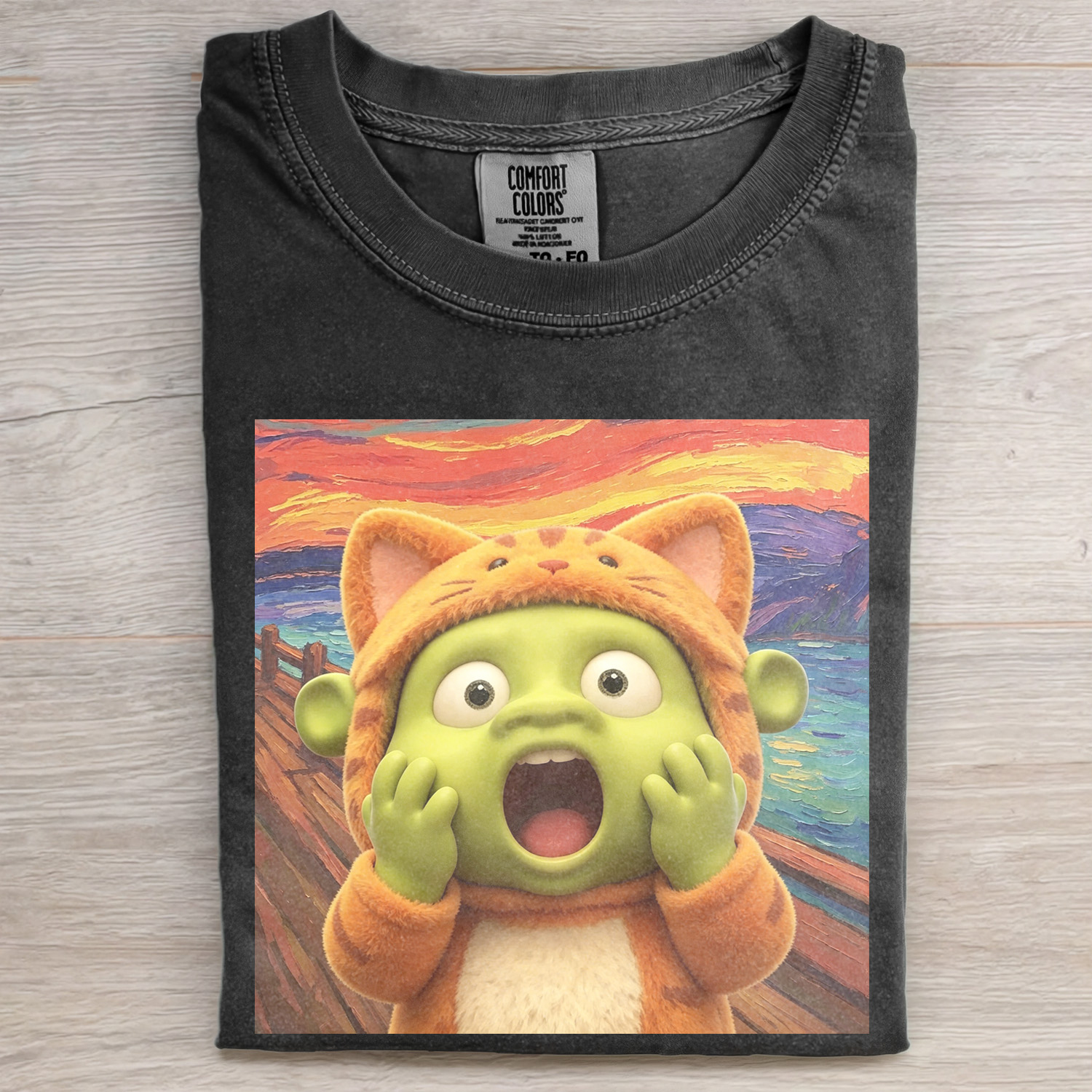 GREEN MAN FUNNY MEME T-SHIRT