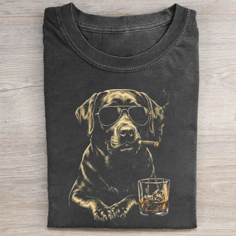 Vintage Labrador Retriever Drinking Whiskey T-shirt