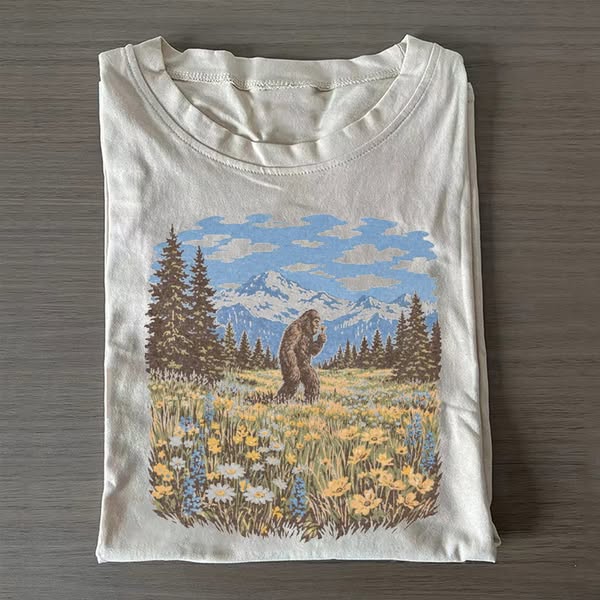 Vintage Sasquatch T-shirt