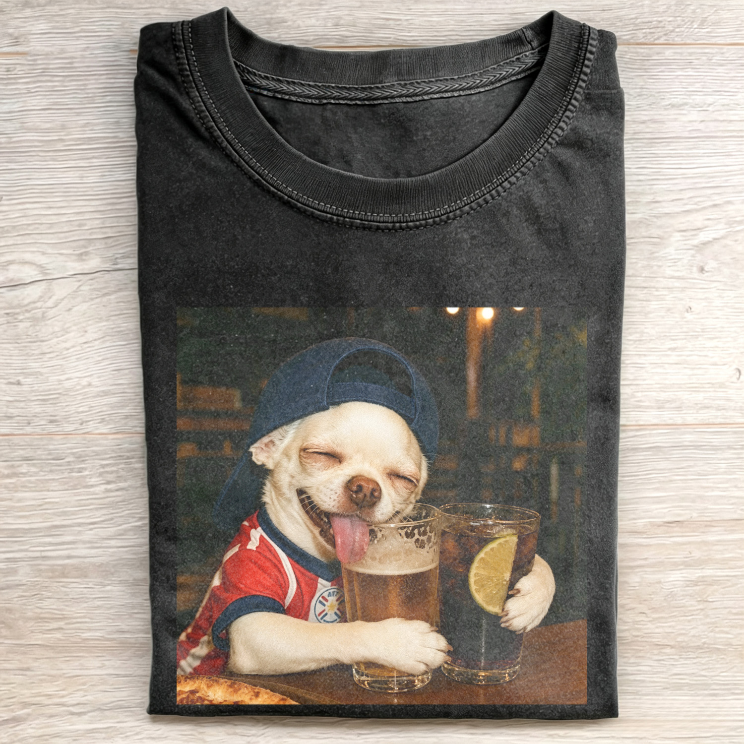 WACKY CHIHUAHUA DOG DRINKING BEER T-SHIRT