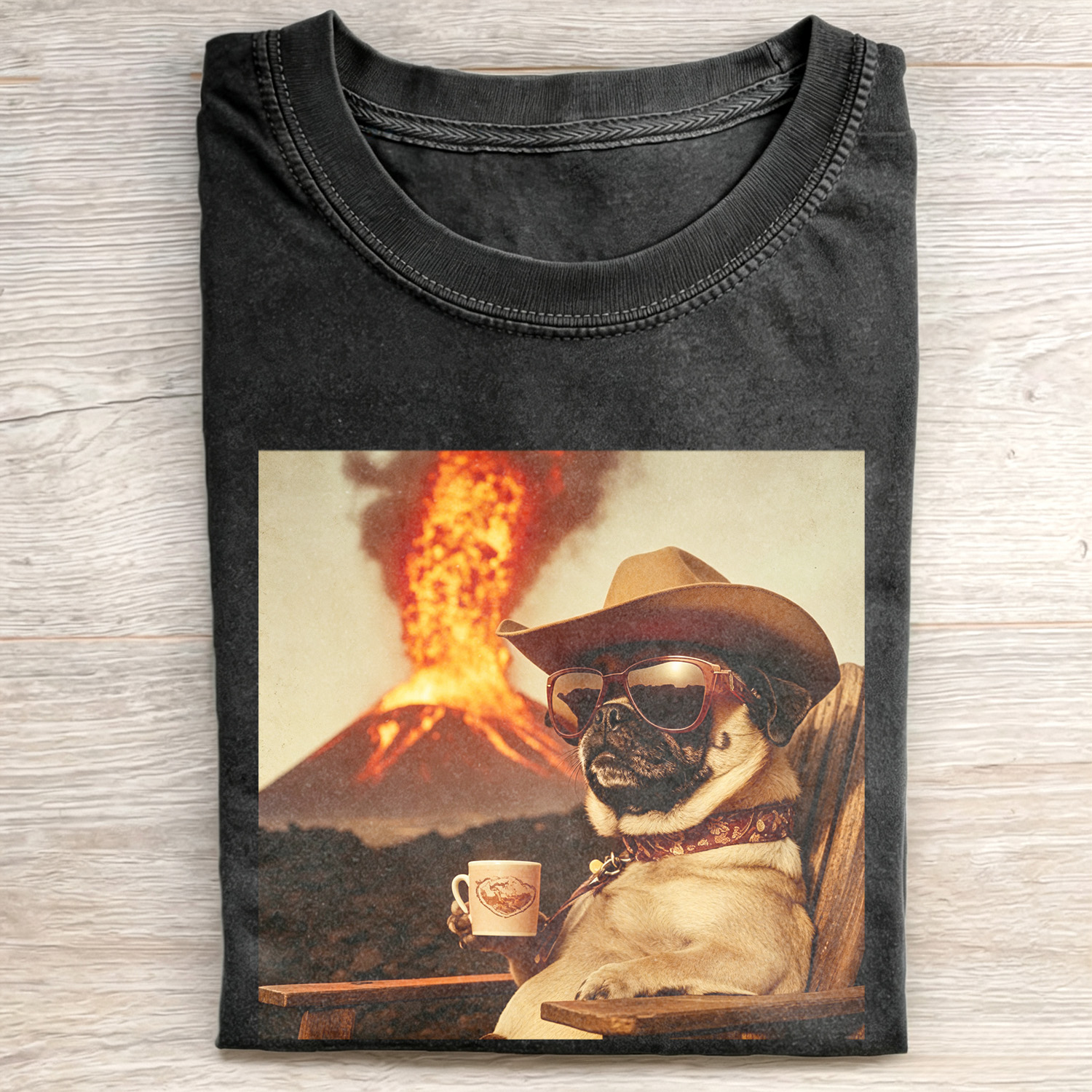 WACKY PUGDOG DRINKING FUNNY T-SHIRT