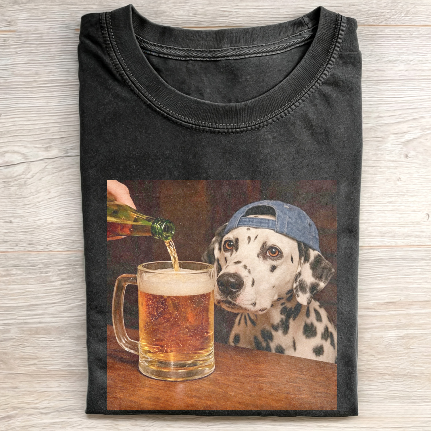 WACKY SPOTTED DOG DRINKING FUNNY T-SHIRT