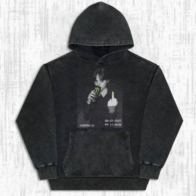 WEDNESDAY S2 ADDAMS THEMED T-SHIRT-LASPORTN