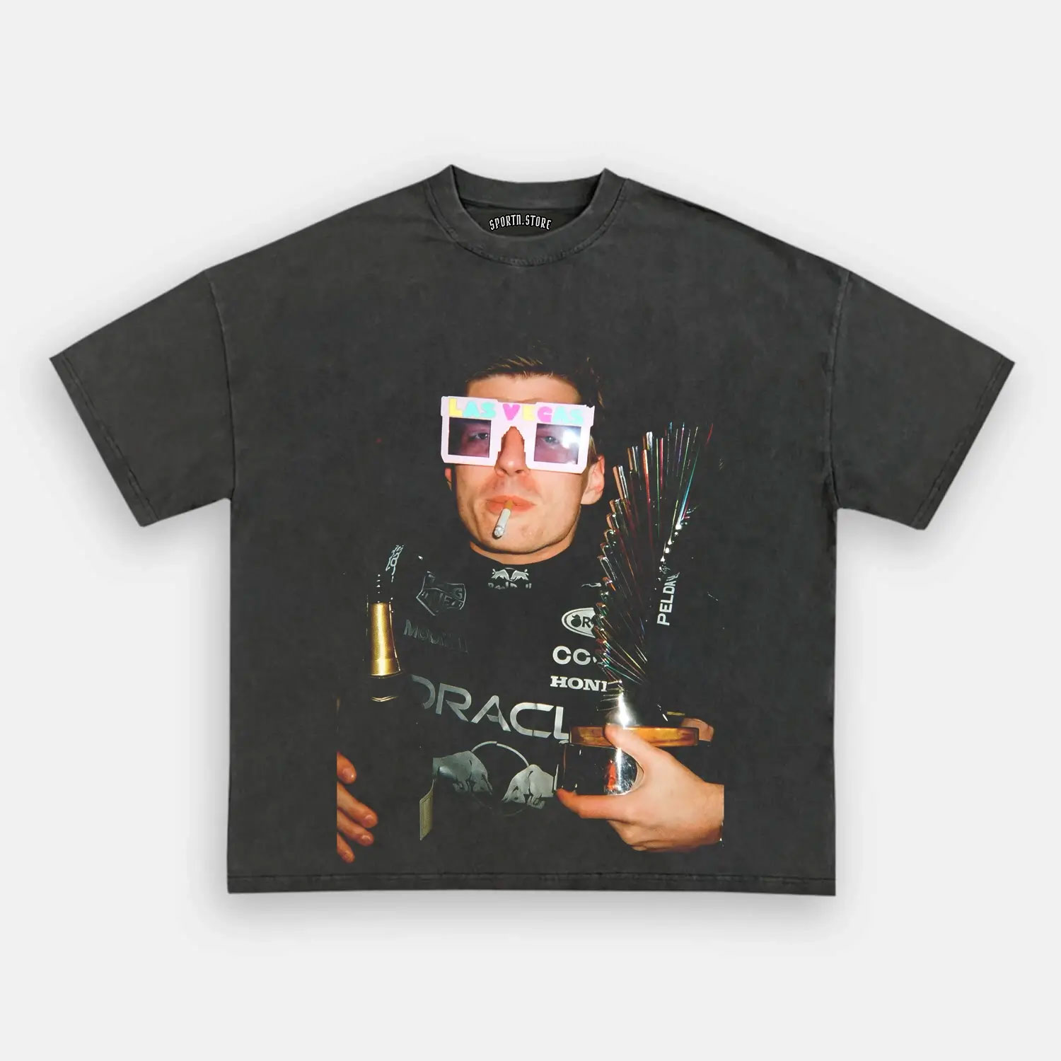 F1 MAX VERSTAPPEN TROPHY CELEBRATION TEE-LASPORTN