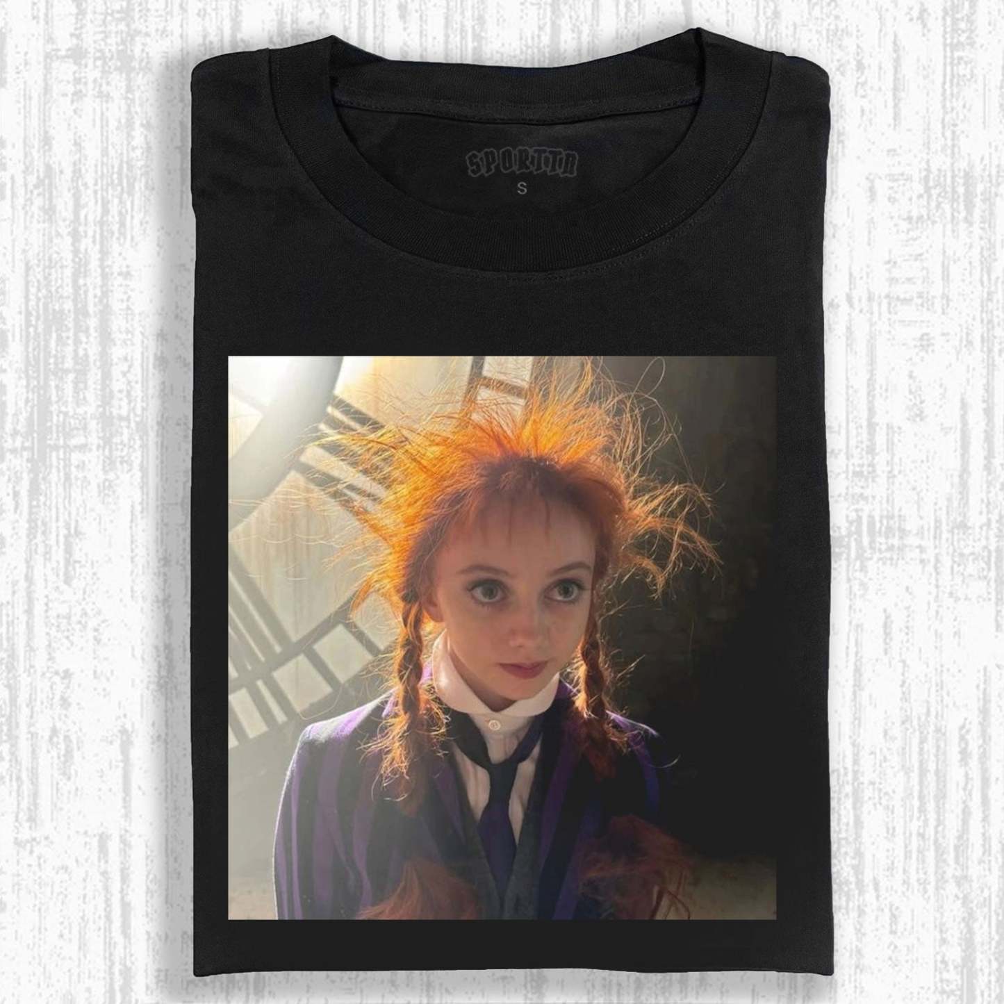 AGNES DEMILLE WEDNESDAY S2 THEMED T-SHIRT-LASPORTN