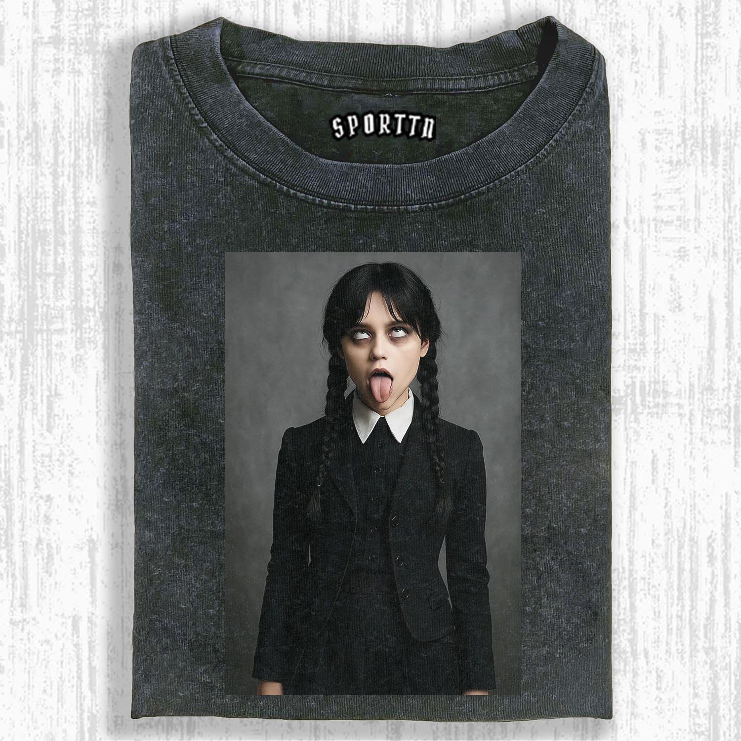 WEDNESDAY S2 ADDAMS THEMED T-SHIRT-LASPORTN