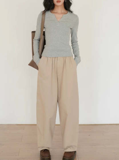 V Neck Knitted Bottoming Shirt